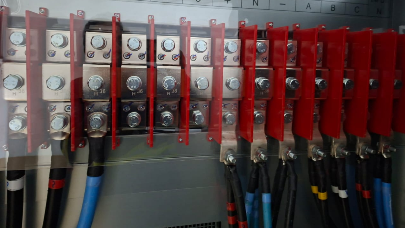 OBRANOBREAK500KVA_09